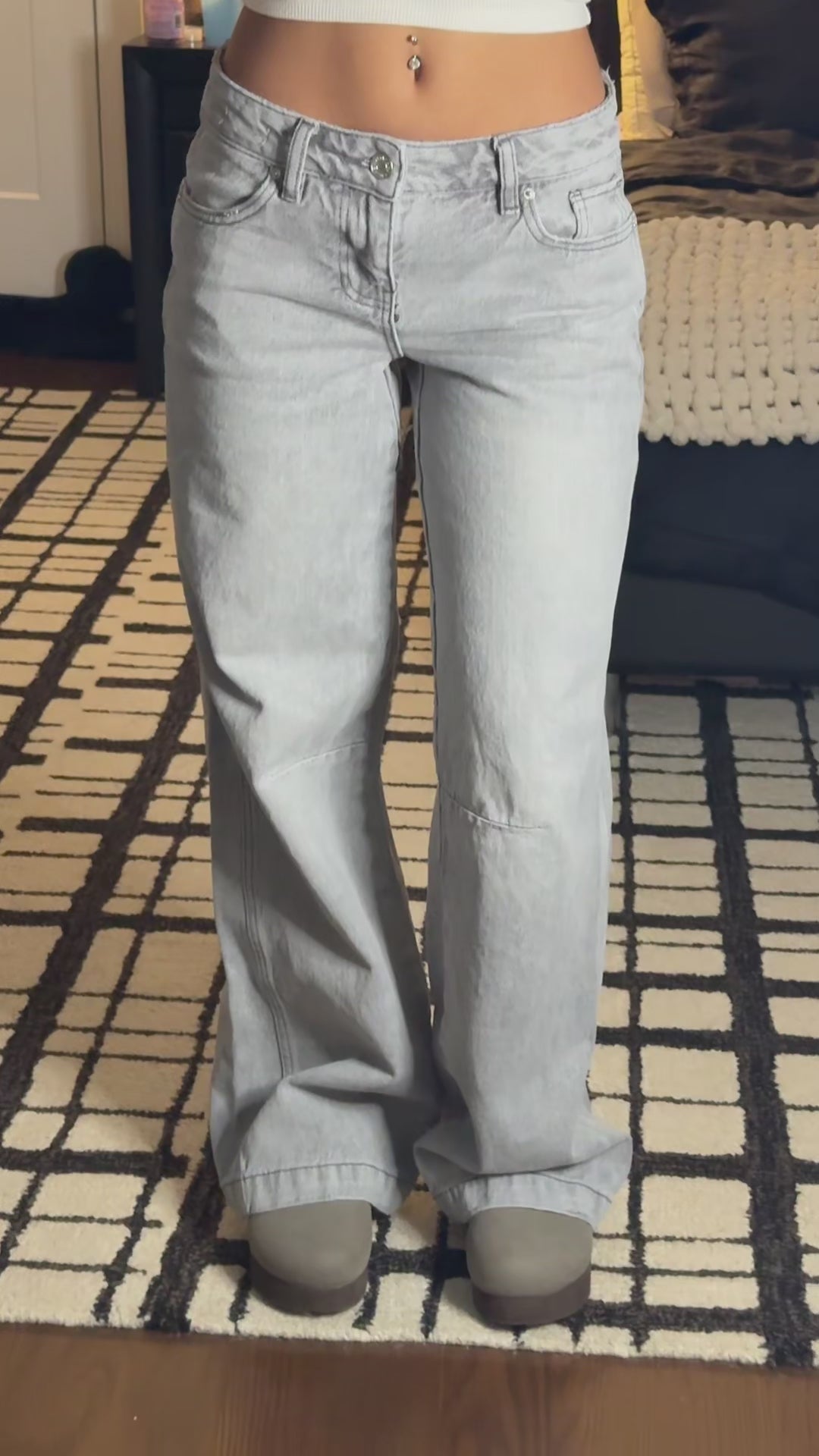 "stone wash" low rise jeans